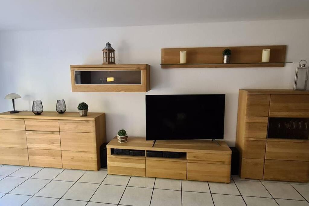 Zentrale Messe/Ferien Whg Mit Garten & Parkplatz Ράτινγκεν Εξωτερικό φωτογραφία